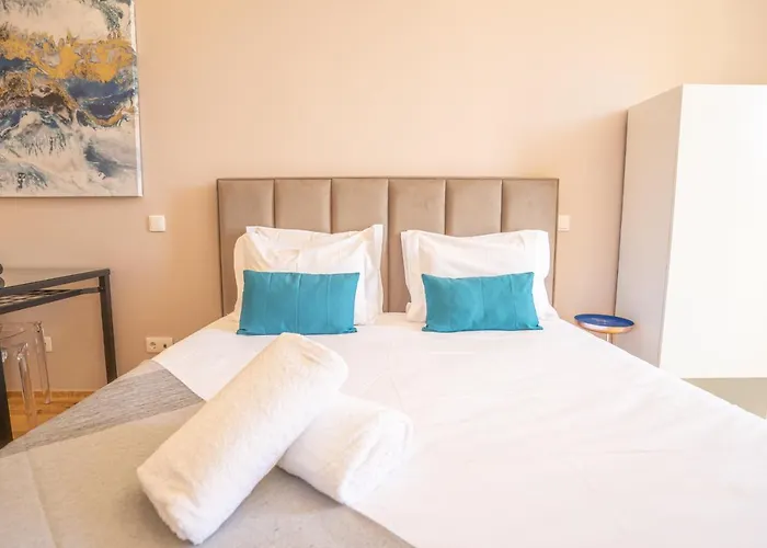 Flores 36 By Yoursporto Oporto