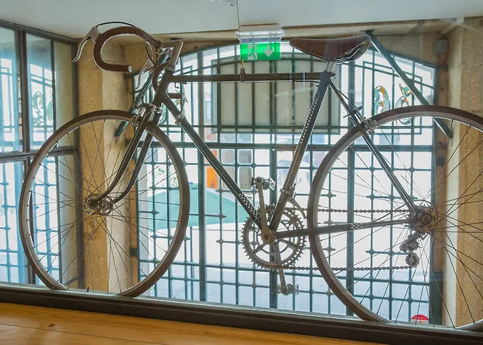 Flores 36 By Yoursporto Oporto